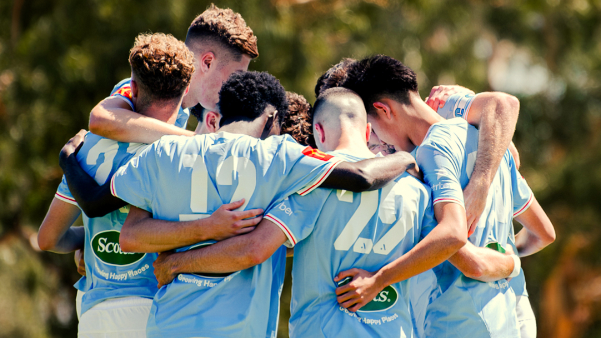 Skuad Melbourne City FC saat berlatih jelang pertandingan.