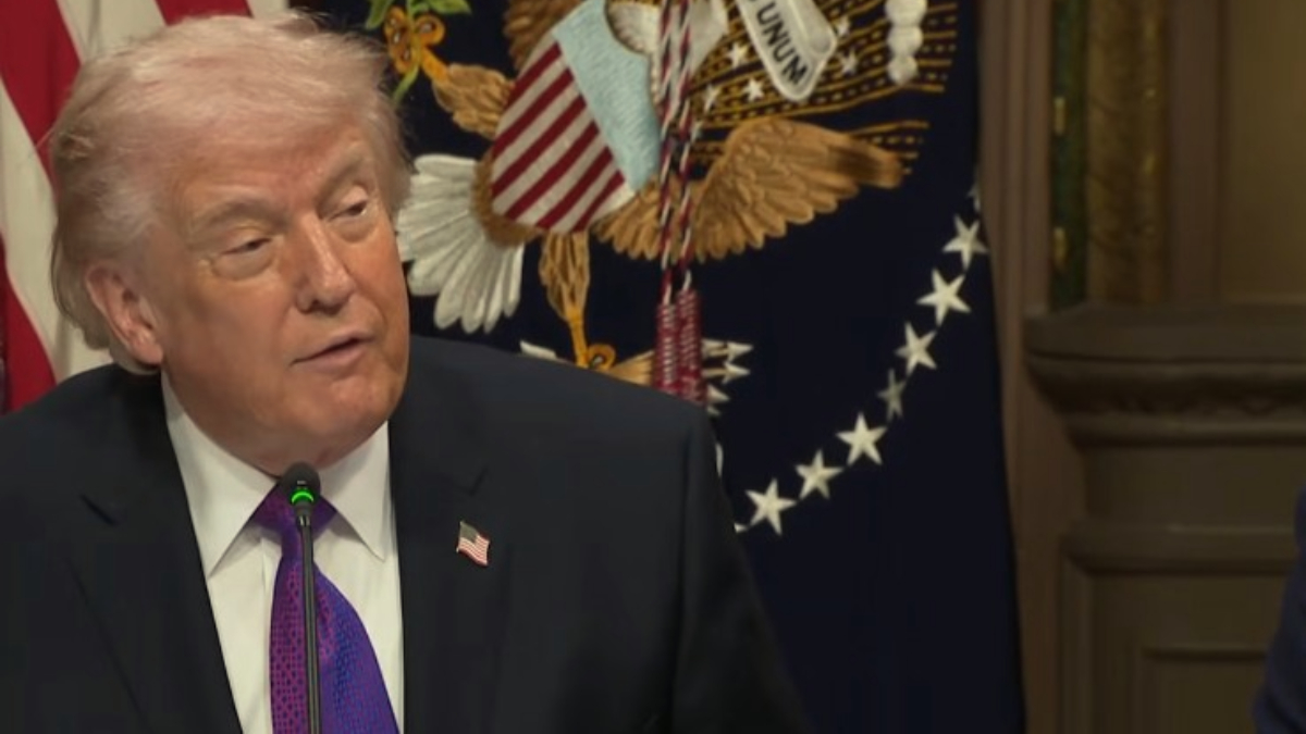Presiden Amerika Serikat, Donald Trump ancam Spanyol.