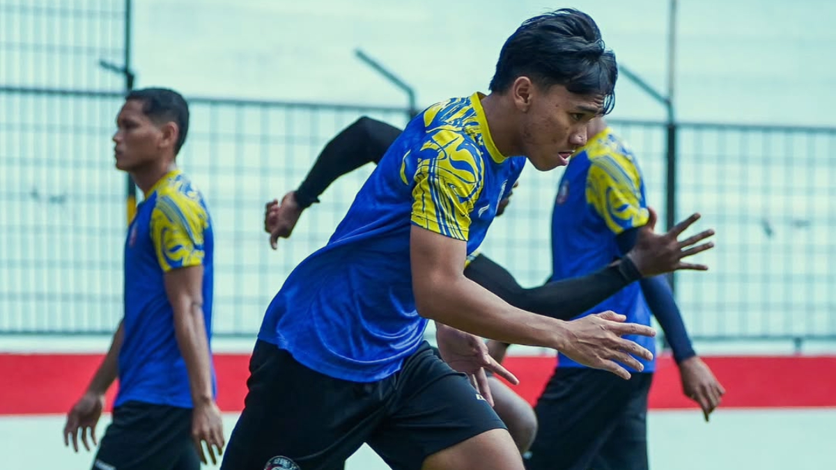 Para pemain Arema FC berlatih jelang lawan Bali United FC.