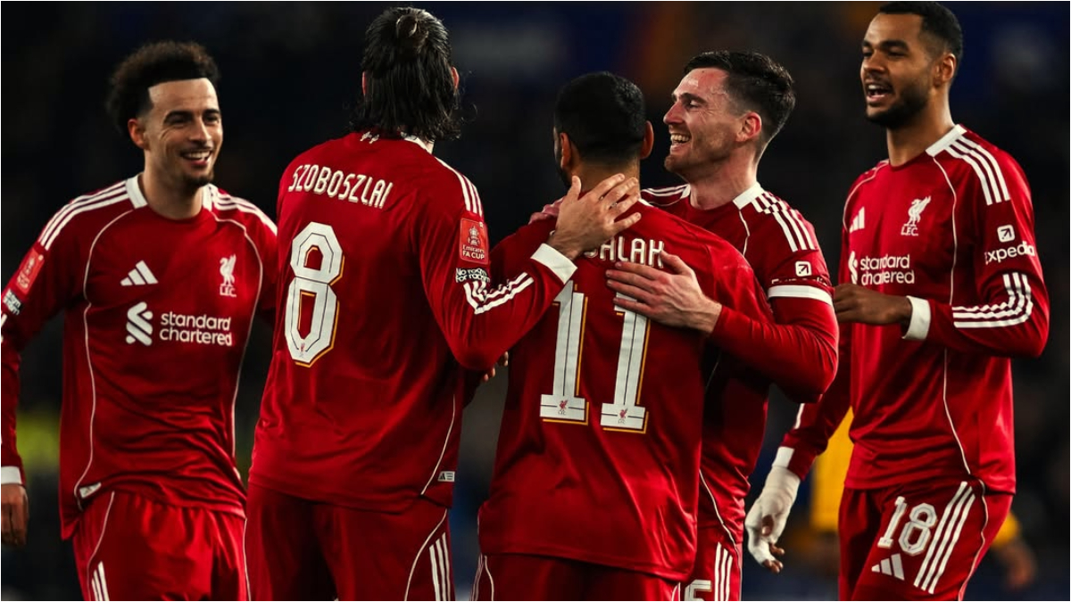 Para pemain&nbsp;Liverpool FC melakukan selebrasi usai kalahkan&nbsp;Wolves di Piala FA, Sabtu 7 Maret 2026.