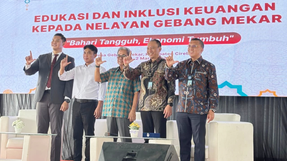 Kegiatan edukasi keuangan bertajuk Bahari Tangguh, Ekonomi Maju di Kampung Nelayan Merah Putih, Desa Gebang Mekar, Kabupaten Cirebon.