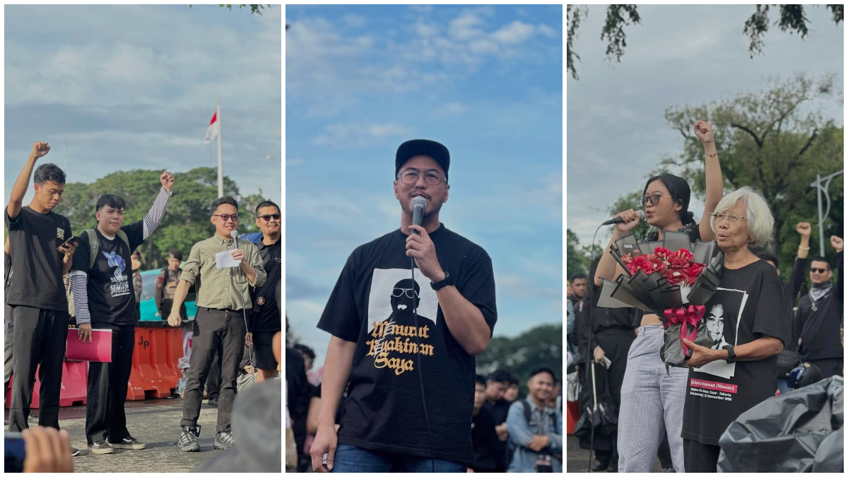 Peserta Aksi Kamisan saat memperingati aksi ke-900 di depan Istana Negara sebagai simbol tuntutan penuntasan pelanggaran HAM di Indonesia. 