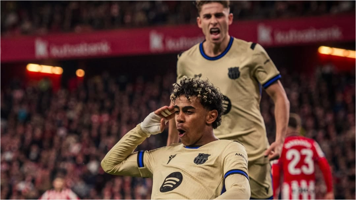 Lamine Yamal Nasraoui Ebana melakukan selebrasi bersama pemain Barcelona lainnya saat melawan Athletic Club di Stadion San Mames, Minggu 8 Maret 2026.