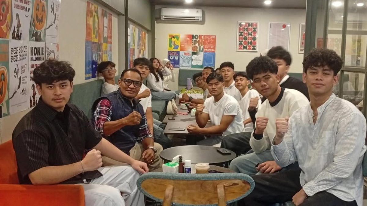 Panitia Tarung Bogor buka puasa bersama sebelum menyelenggarakan kompetisi tinju pelajar itu.