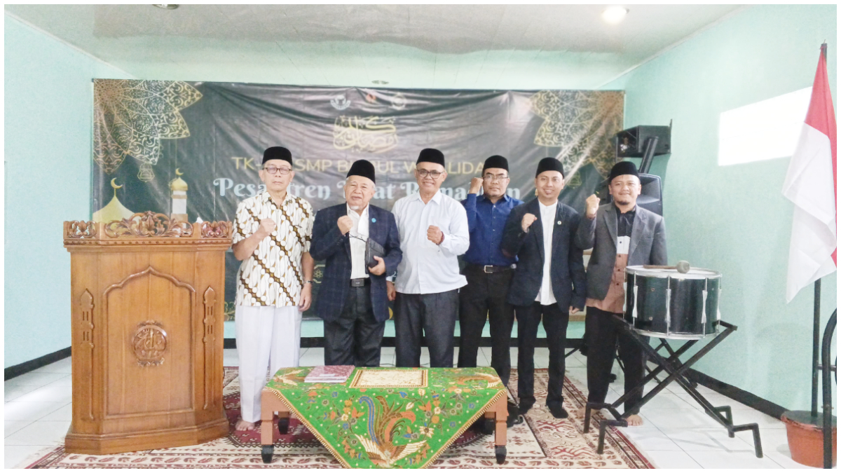 Ratusan siswa Perguruan Birrul Waalidain Kota Bogor mengikuti kegiatan Sanlat Ramadhan. 