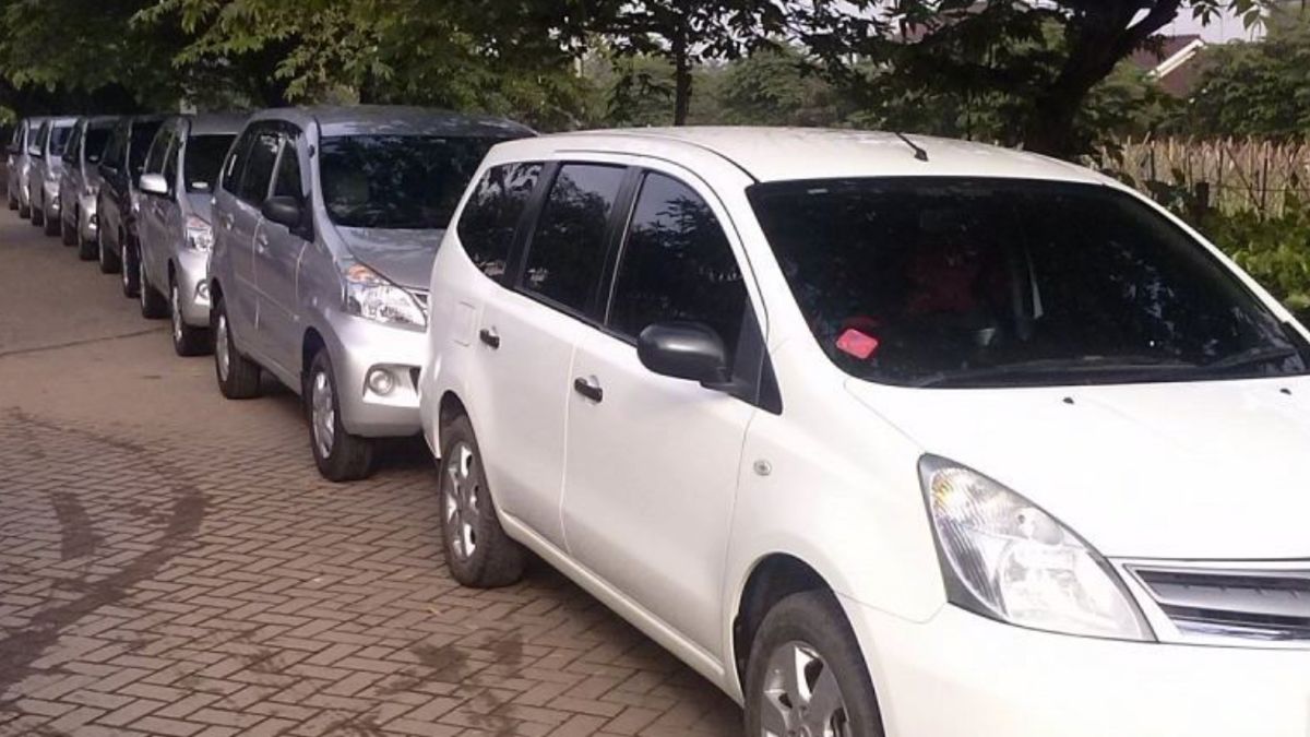 Ilustrasi rental atau sewa mobil di Bogor untuk mudik lebaran.