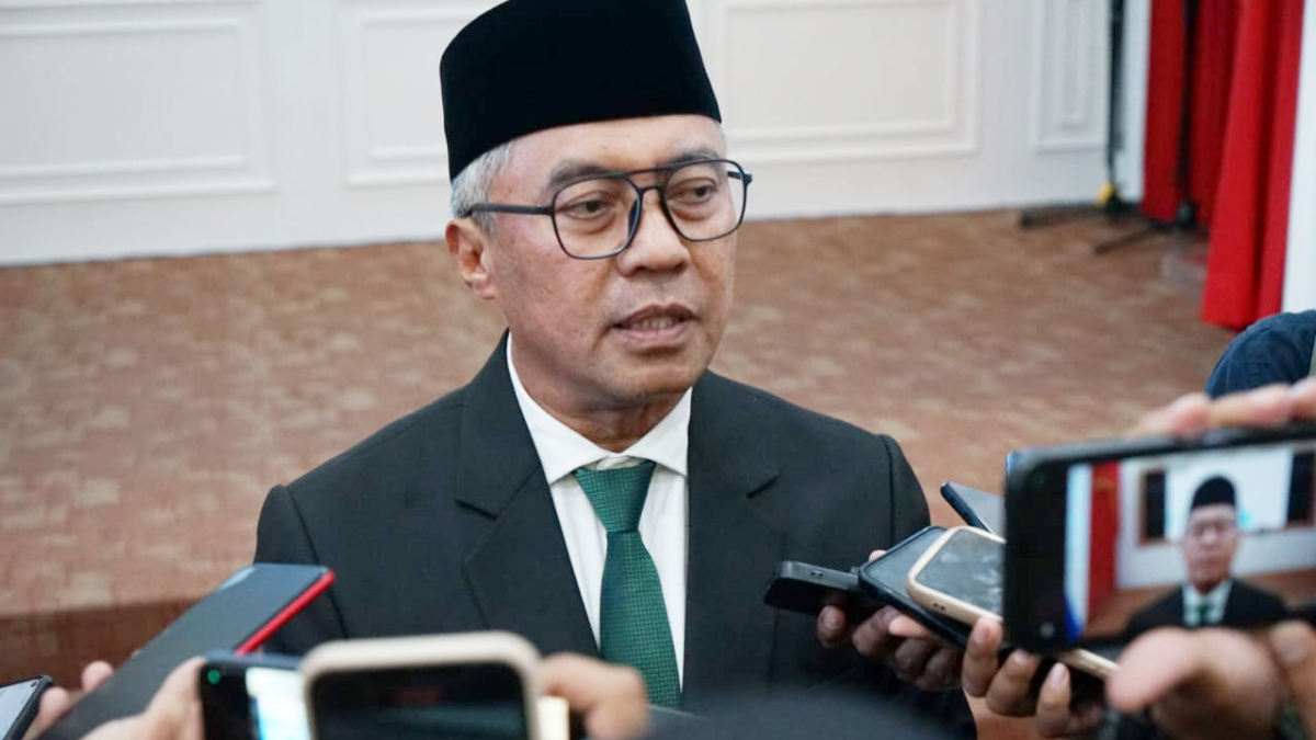 Sekretaris Daerah (Sekda) Kota Bogor Denny Mulyadi saat menyampaikan keterangan.