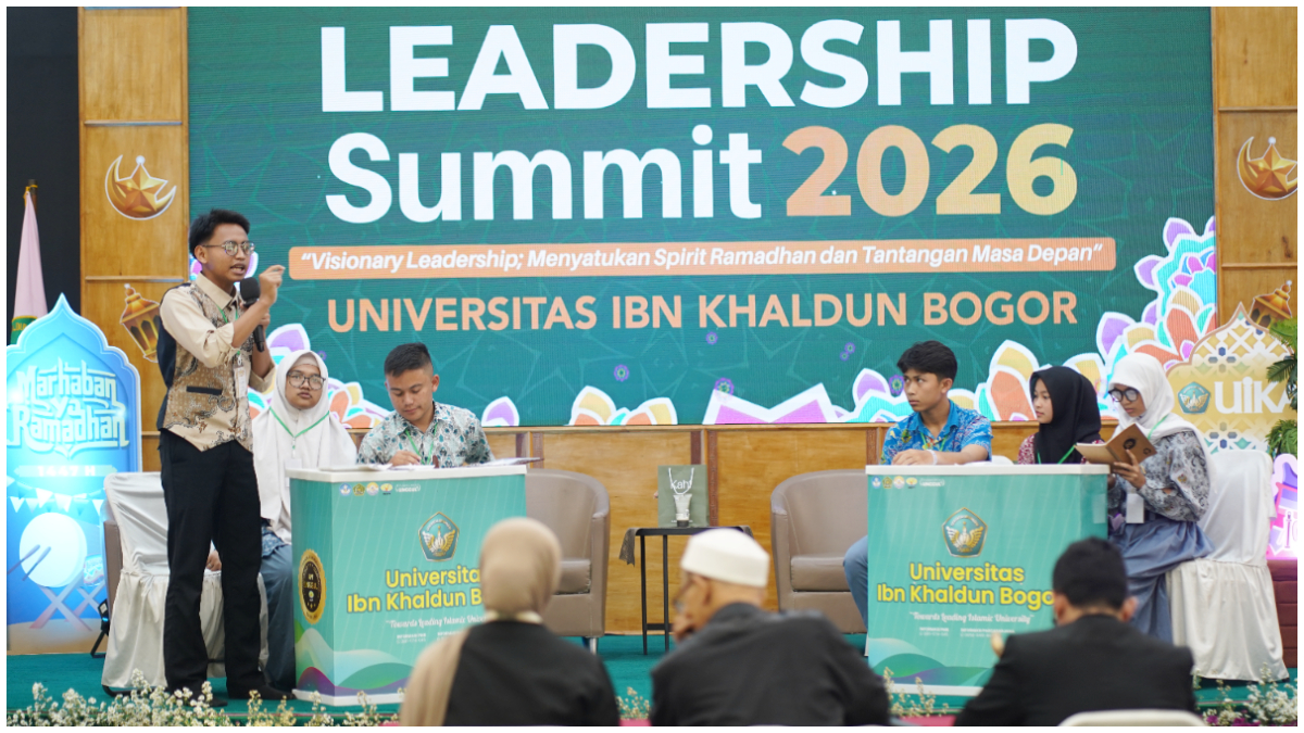 Suasana debat antar Ketua OSIS di kegiatan Ramadhan Leadership Summit (RLS) 2026 di UIKA Bogor.