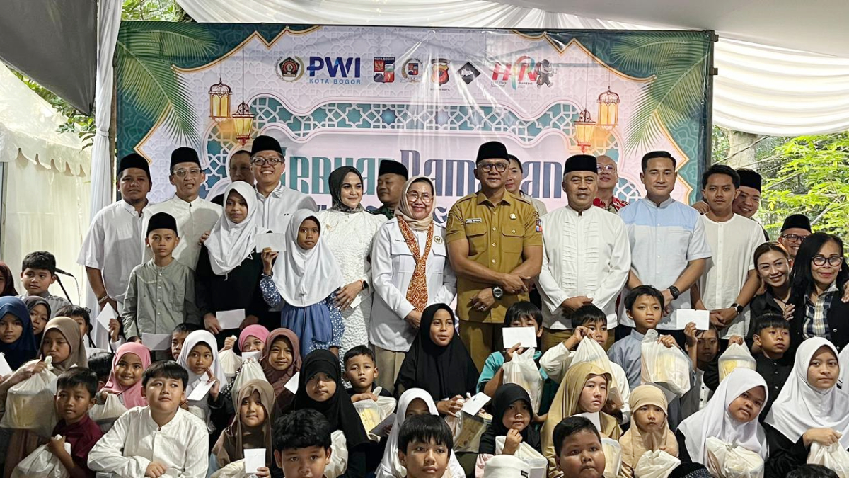 PWI Kota Bogor menggelar kegiatan santunan anak yatim dan dhuafa pada Ramadhan 1447 Hijriah.