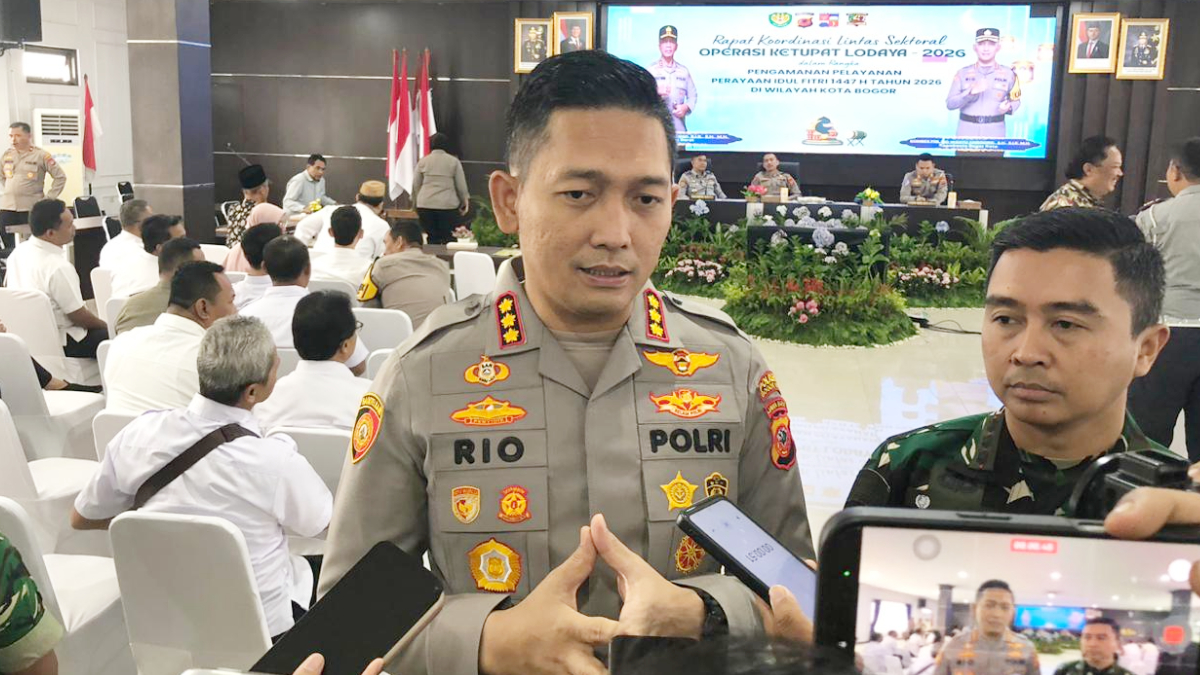 Kapolresta Bogor Kota Kombes Rio Wahyu Anggoro saat menyampaikan keterangan.