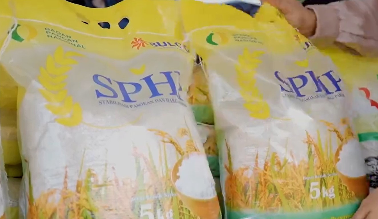 Bantuan beras dan minyak goreng dikabarkan mulai cair di Jawa Tengah