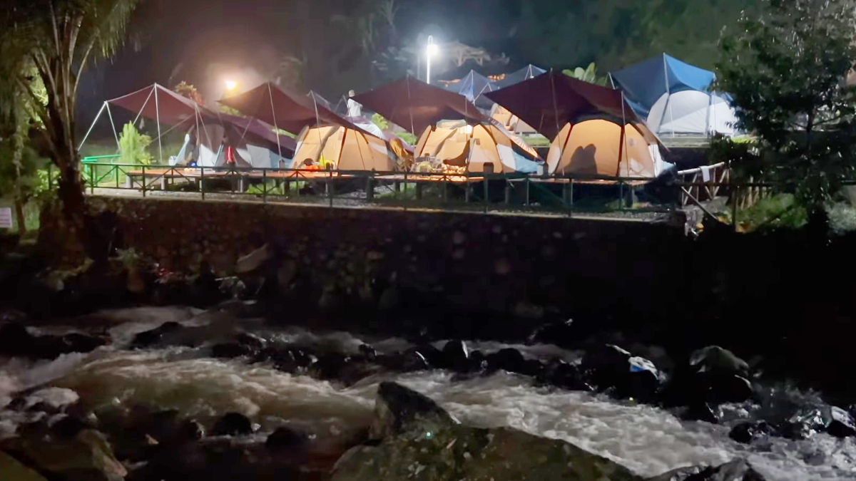 Wisata Keluarga, Muara Jambu Camp
