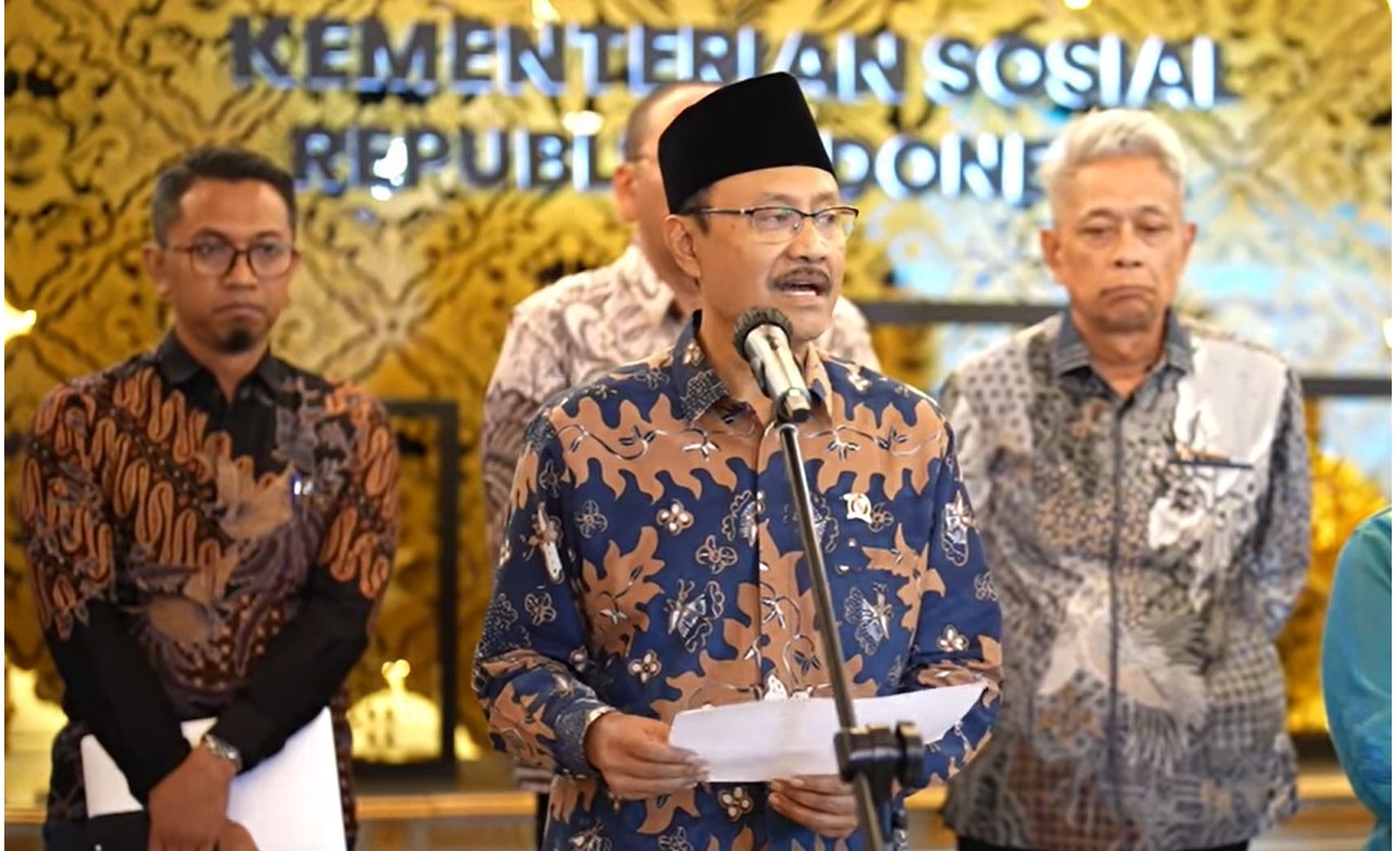 Menteri Sosial Saifullah Yusuf saat konferensi pers terkait DTSEN penetapan desil