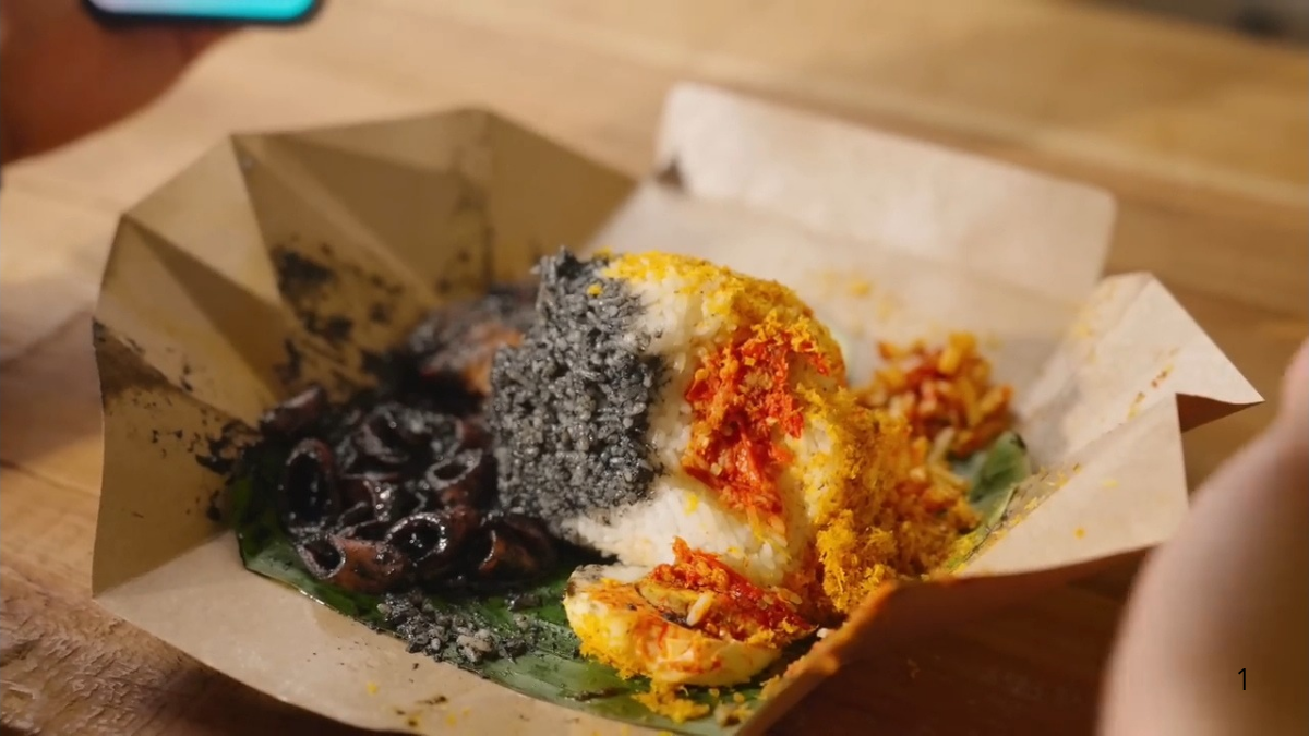 Nasi Cumi Hitam Pedas 