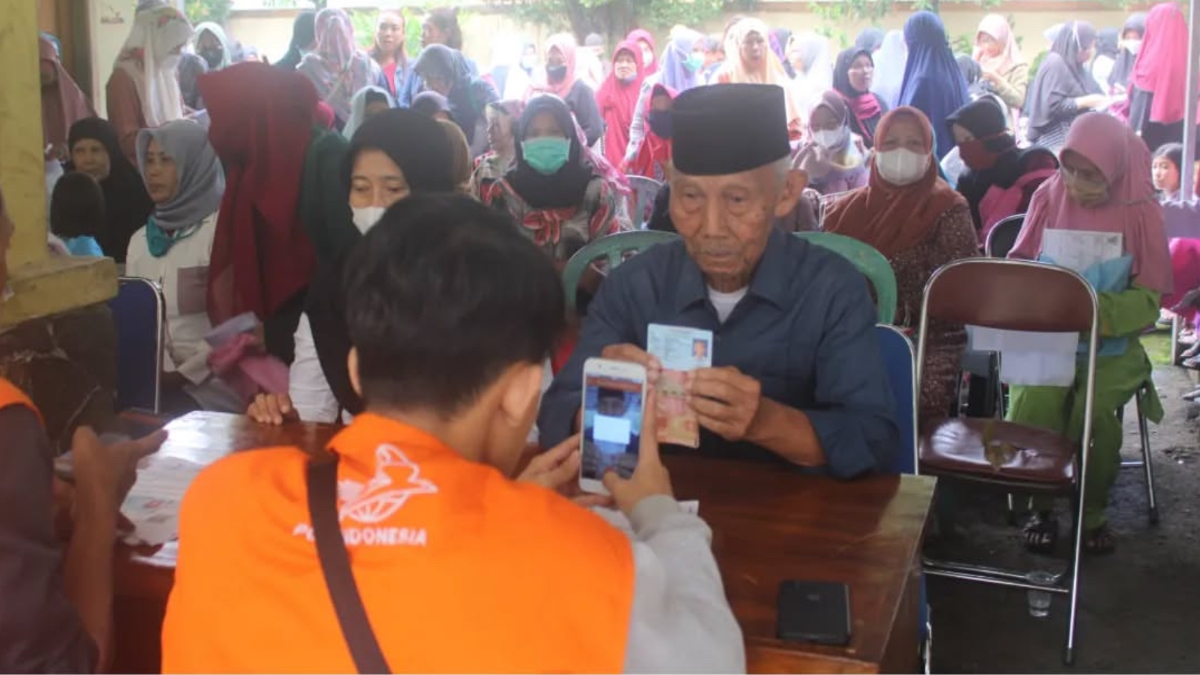Ilustrasi Penyaluran Bansos PKH dan BPNT