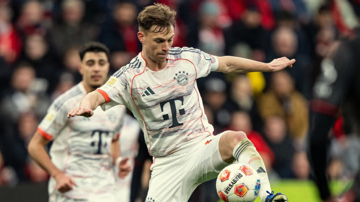 Bayern Munchen harus puas dengan keputusan wasit saat lawan&nbsp;Bayer Leverkusen.
