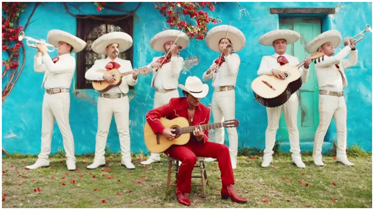Penyanyi Bruno Mars saat merilis video musik lagu Risk It All yang tengah viral di media sosial. 
