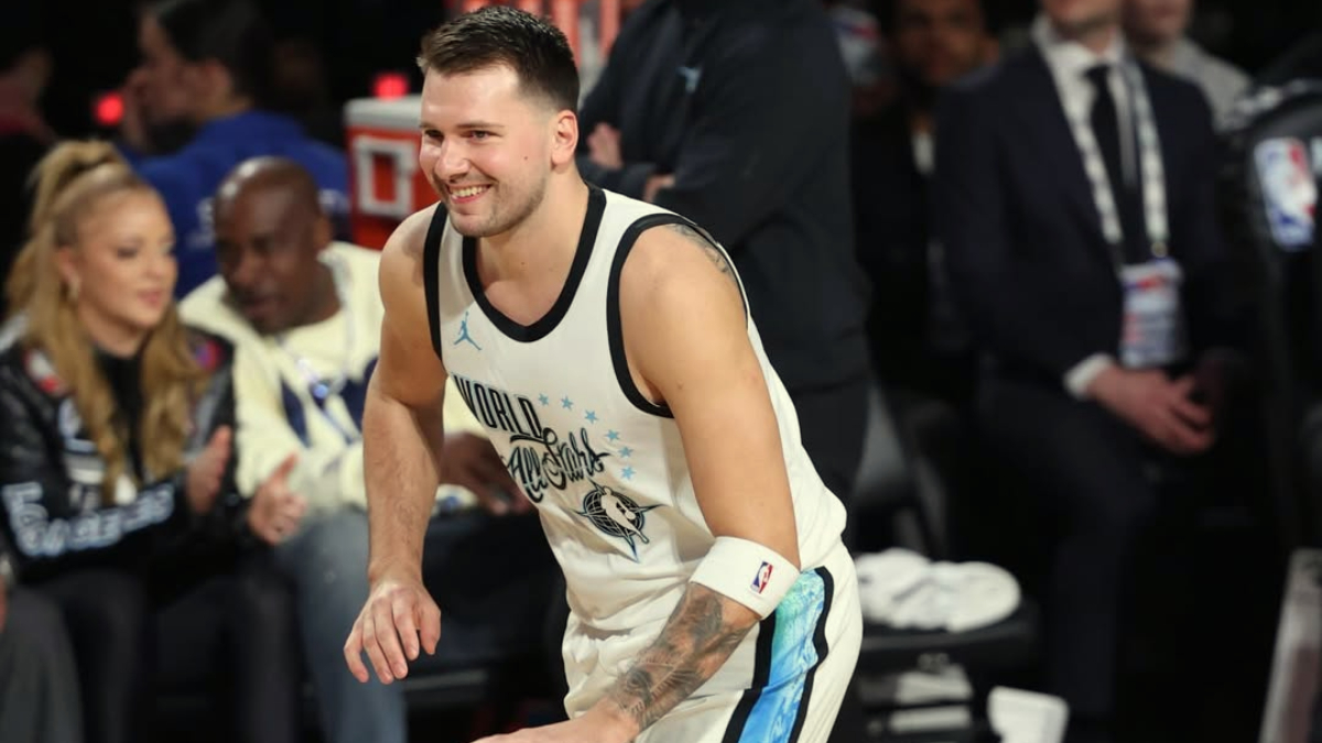 Luka Doncic membawa LA Lakers kalahkan Denver Nuggets dalam laga NBA.