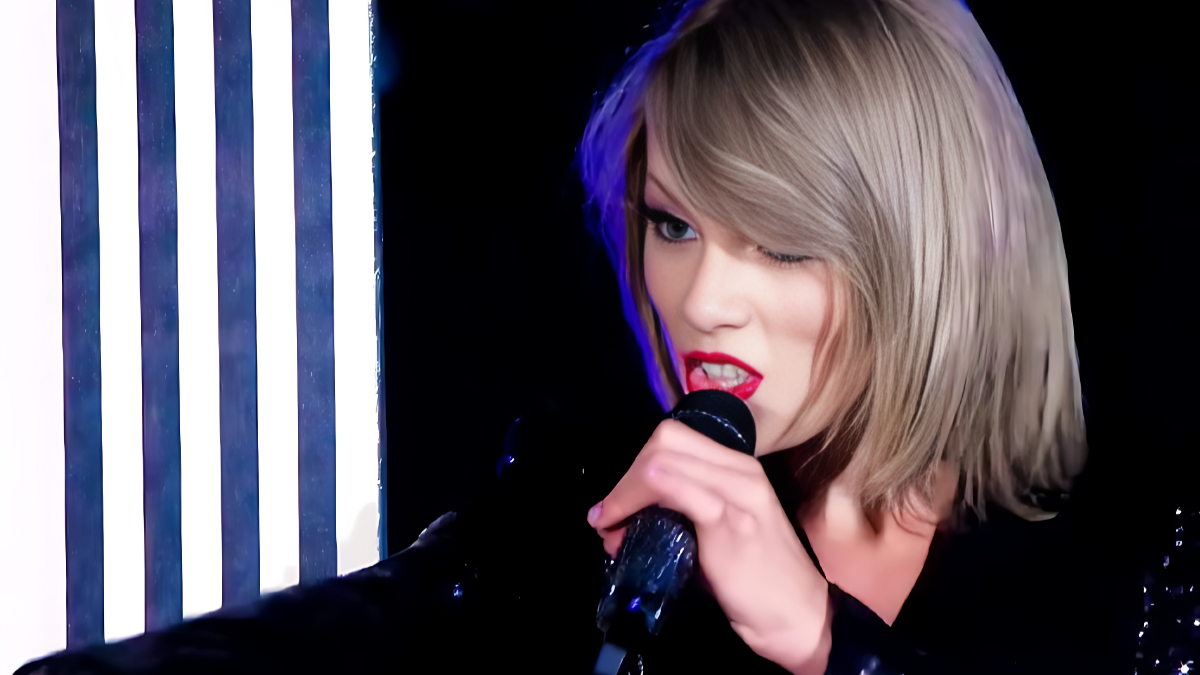 Taylor Swift jadi musisi&nbsp;paling tajir di bumi.
