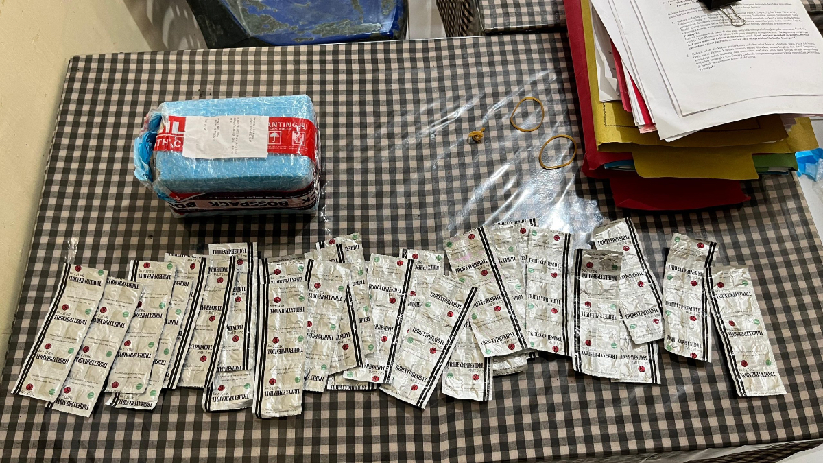 Ilustrasi obat keras ilegal disita polisi di Jakpus.