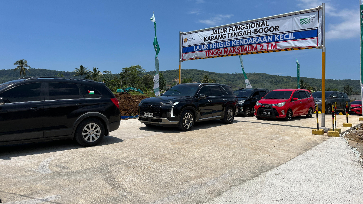 Kondisi jalur fungsional Tol Bocimi seksi 3 yang baru dibuka untuk arus mudik Lebaran 2026.  