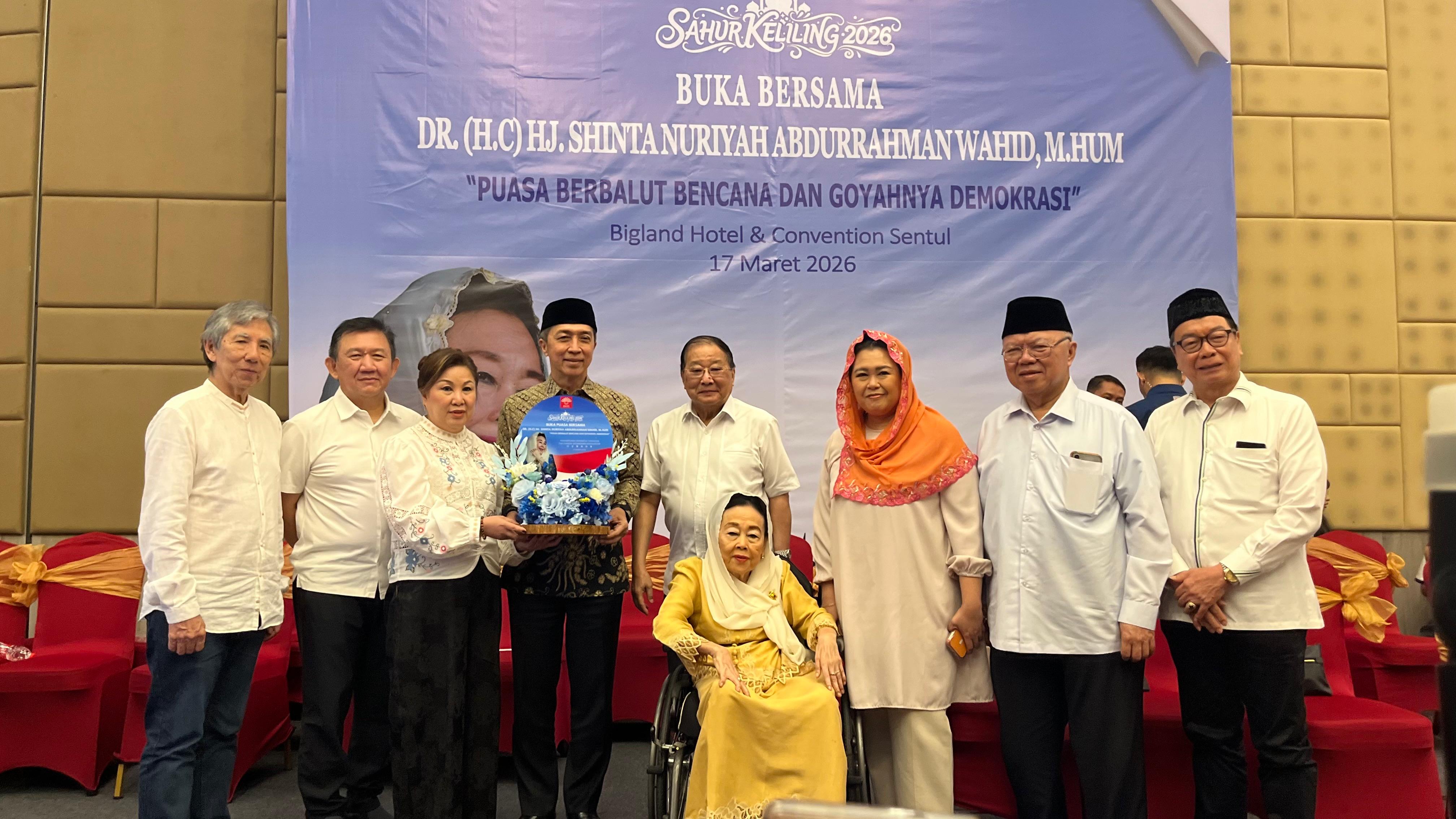 Inti gelar buka puasa bersama ratusan masyarakat pra-sejahtera di Sentul, Kabupaten Bogor.