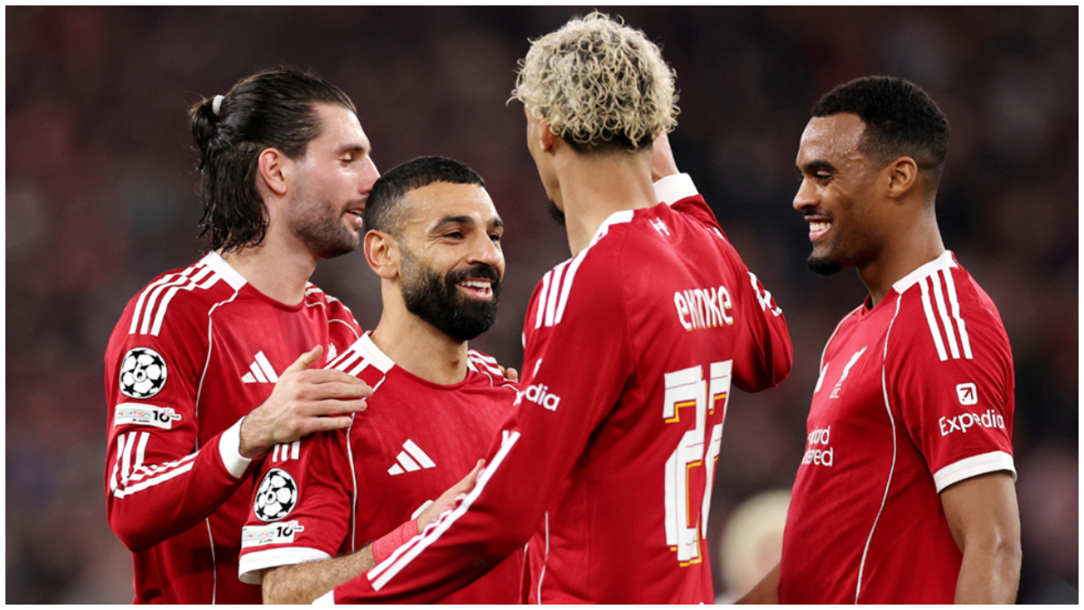 Pemain Liverpool merayakan gol ke gawang Galatasaray.
