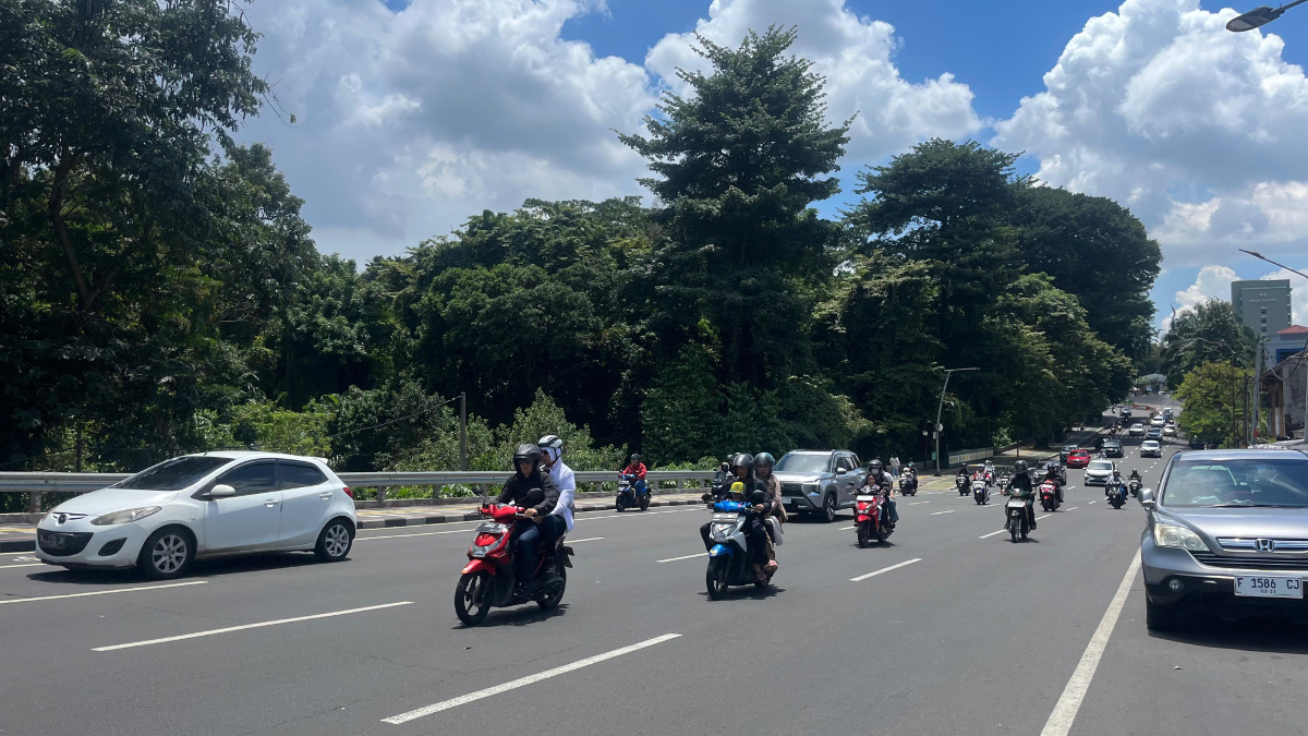 Arus lalu lintas di Kota Bogor, saat Idulfitri hari kedua.