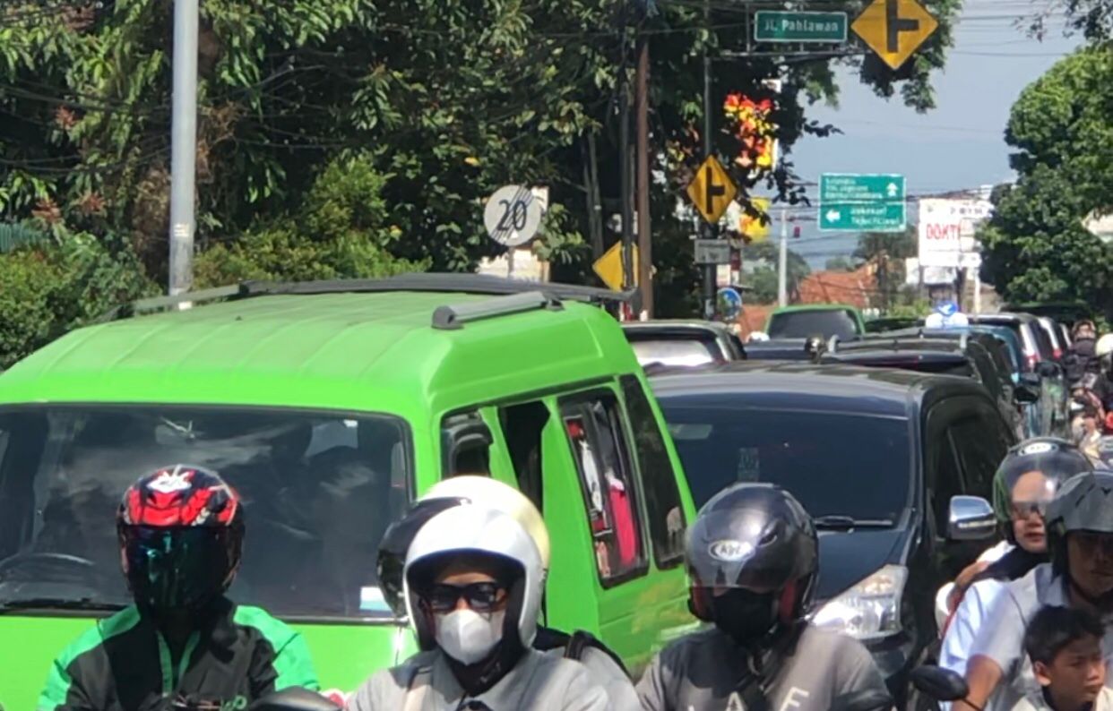 Ilustrasi kemacetan di dekat kawasan Empang Kota Bogor. 