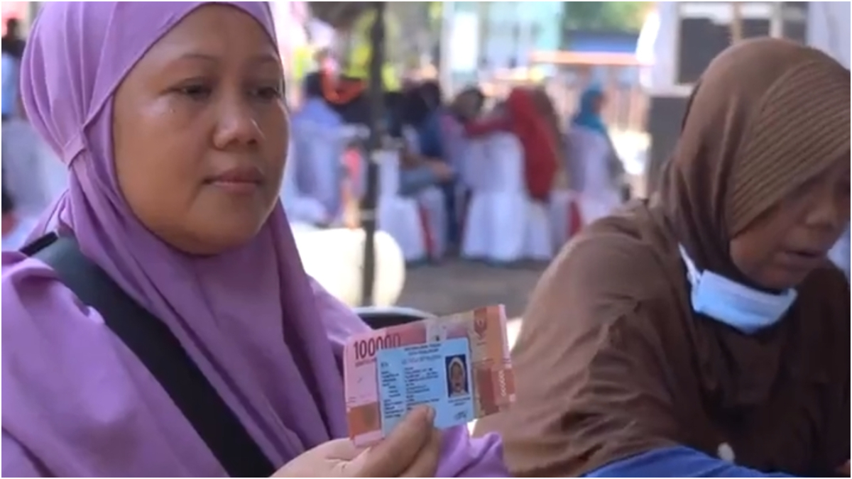 Pencairan Bansos melalui Pos Indonesia 
