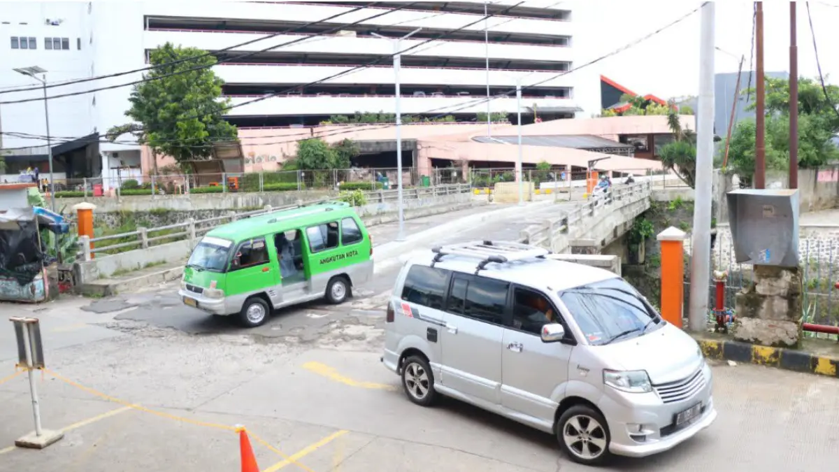 Suasana Pasar Jambu Dua, Kota Bogor. Pemkot akan melakukan rerouting angkot masuk ke pasar tersebut. Foto: Hendi/Radar Bogor