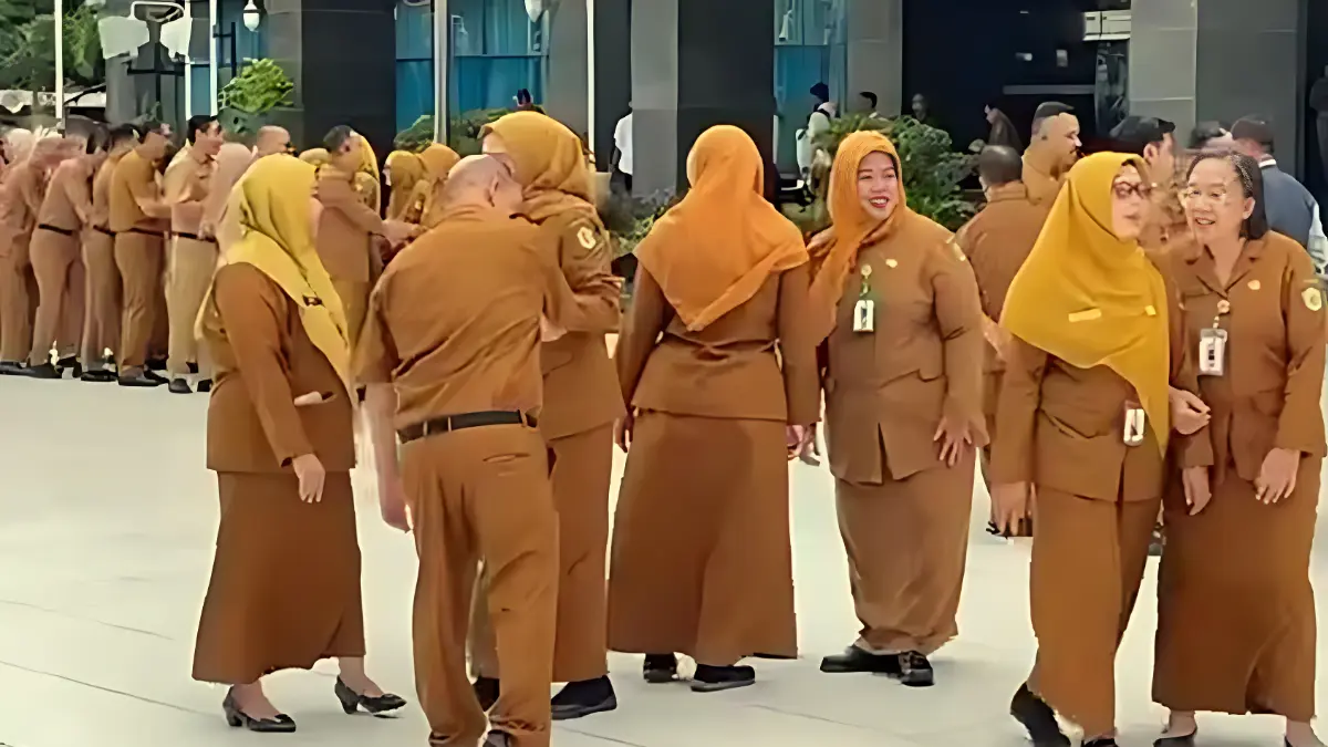 Para ASN di Provinsi Kaltim saat halal bihalal.