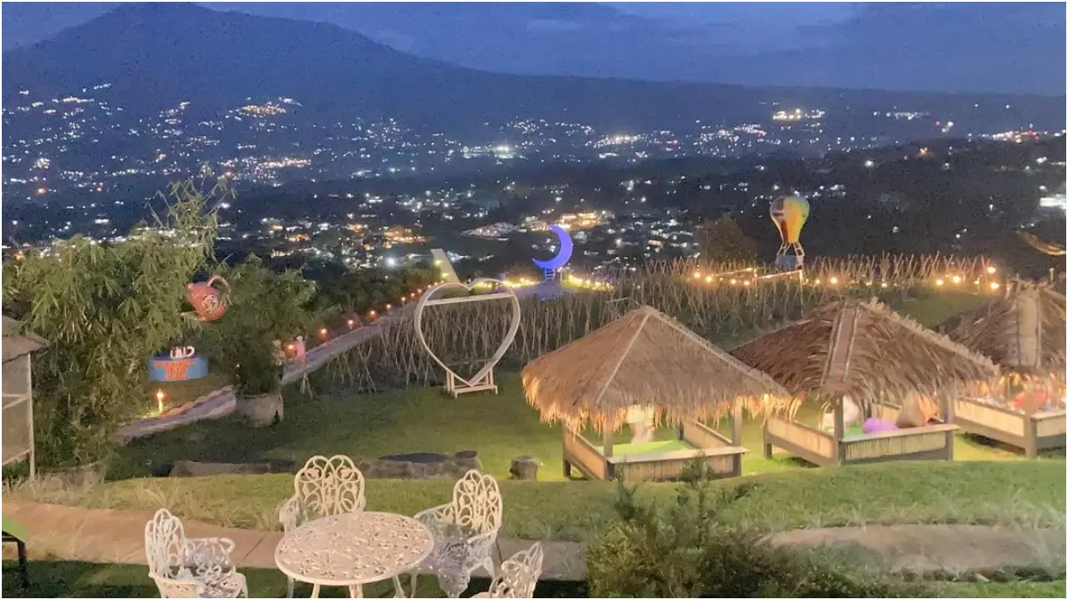 Rekomendasi kafe alam hits di Cijeruk Bogor/Mendaki Kopi Cafe