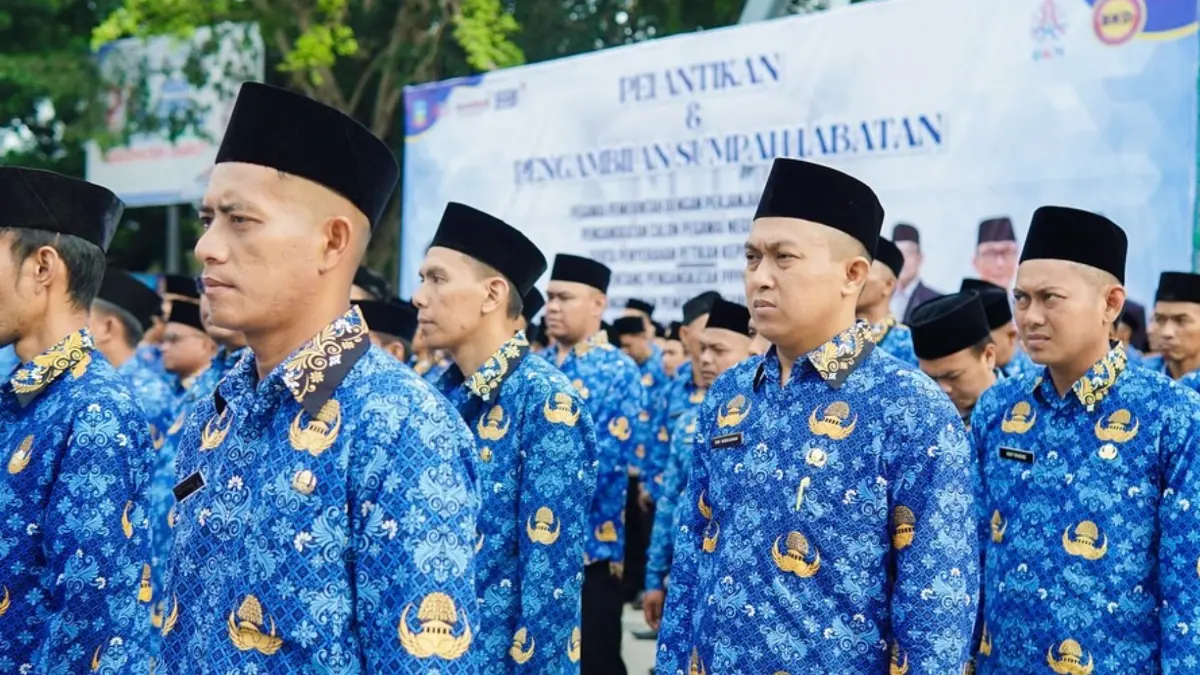 Ilustrasi PPPK sedang berbaris. (Foto: Instagram @bupatigarut)