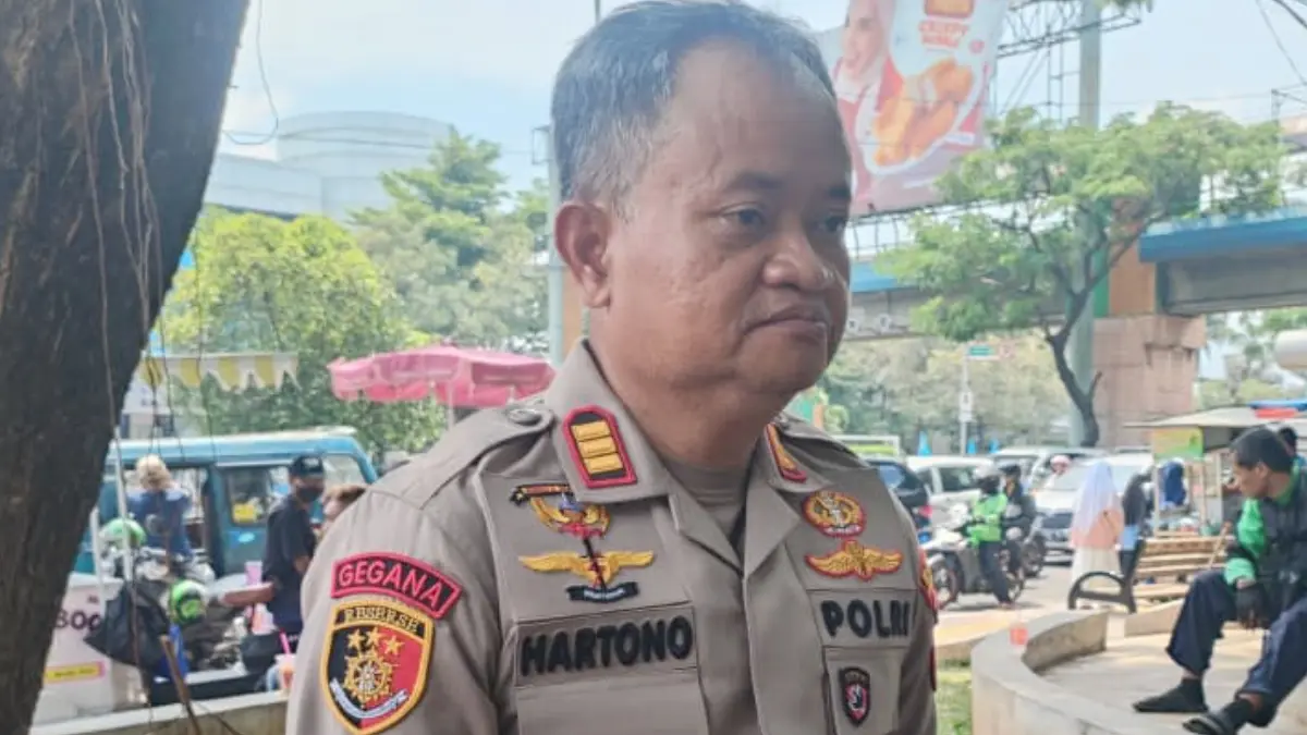 Kapolsek Pancoran Mas Kompol Hartono saat menyampaikan keterangan. (Fajar/Radar Bogor)