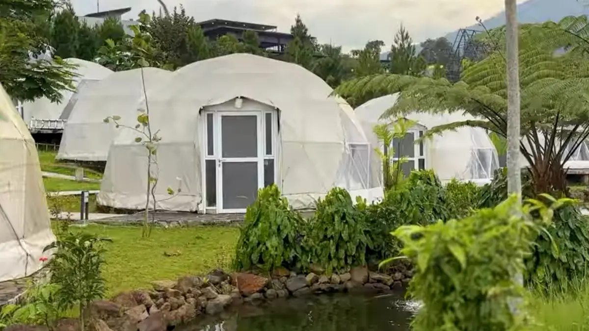 Lenirra Villa and Resto, glamping mewah di Bogor. (Foto: YouTube Binar