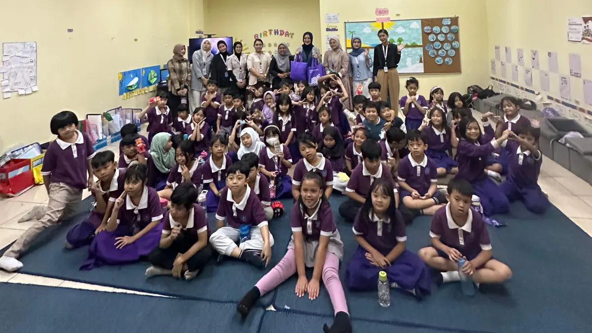 Foto bersama anak-anak Sekolah Nizhamia Indonesia Bogor dan NPSA setelah mengikuti kegiatan guest speaker. Foto: Dok Radar Bogor