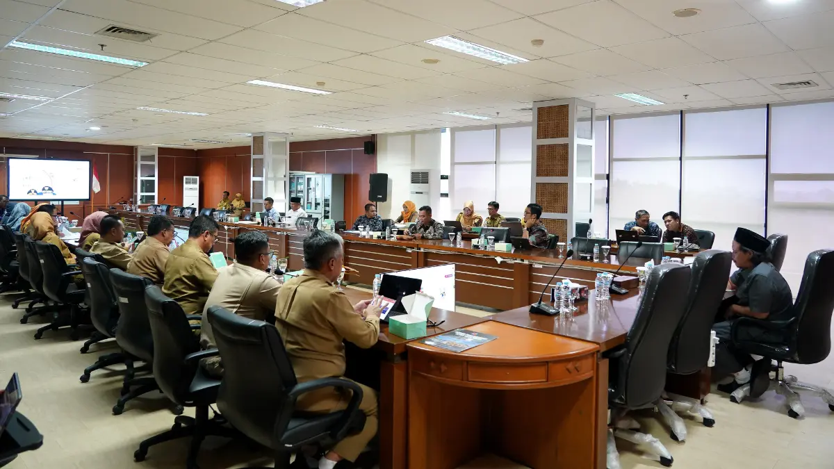 Rapat kerja pembahasan Laporan Keterangan Pertanggungjawaban (LKPJ) Wali Kota Bogor Tahun Anggaran 2025. Foto: Humas DPRD Kota Bogor for Radar Bogor