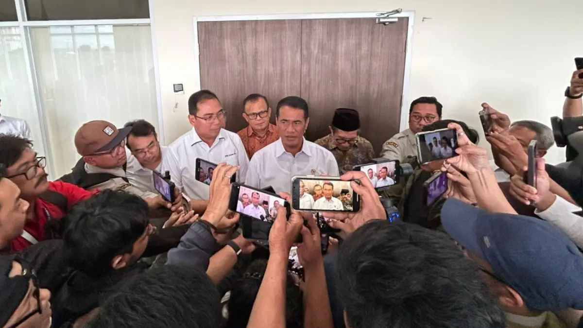 Menteri Pertanian (Mentan) Andi Amran Sulaiman saat menyampaikan keterangan kepada wartawan di  IPB University Bogor, Kamis, 9 April 2026. Bogor.(Fauzan/Radar Bogor)