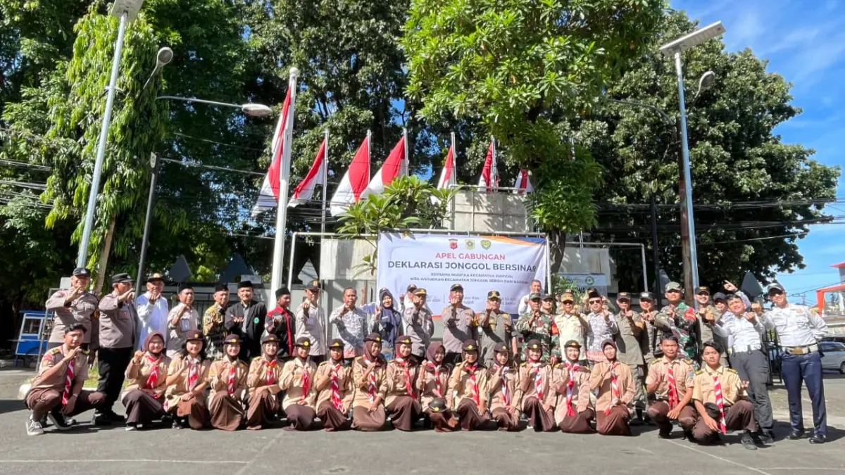 Deklarasi Jonggol Bersinar (Bersih dari Narkoba) di Lapangan Kantor Kecamatan Jonggol, Kabupaten Bogor, Jumat, 10 April 2026. (Dok. Polsek Jonggol)
