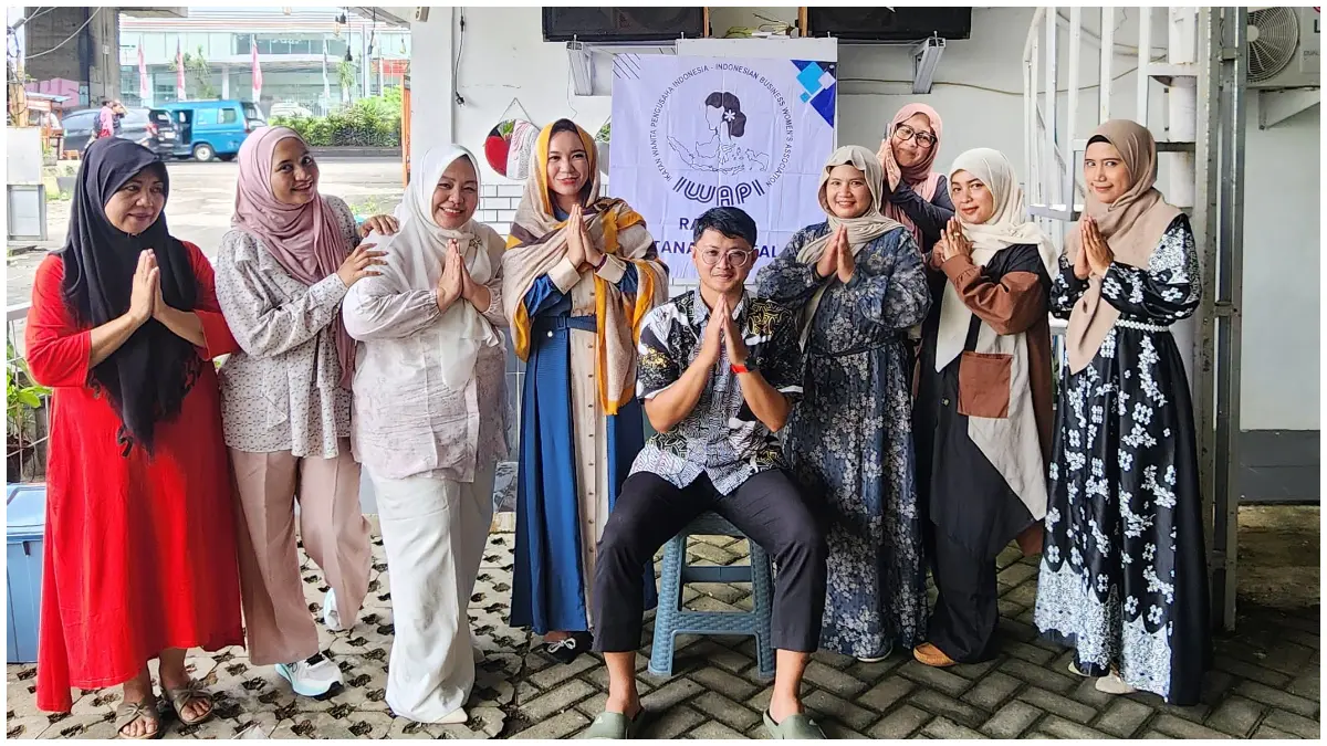 Kegiatan Halal Bihalal IWAPI Tanah Sareal yang dirangkai dengan kajian keislaman pada Selasa, 8 April 2026