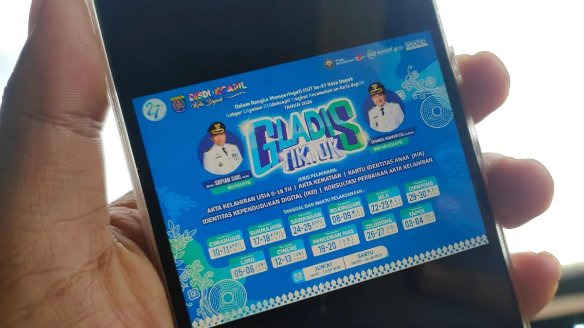 Program Gladis Tiktok digelar Disdukcapil Kota Depok untuk mengurus administrasi kependudukan. (Fajar/ Radar Bogor)