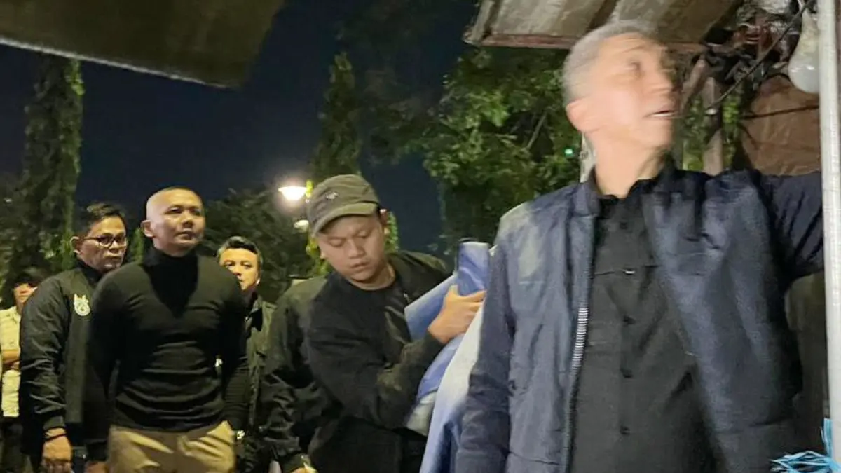Wali Kota Bogor Dedie A Rachim saat melakukan penertiban.(Dzikry/Radar Bogor)