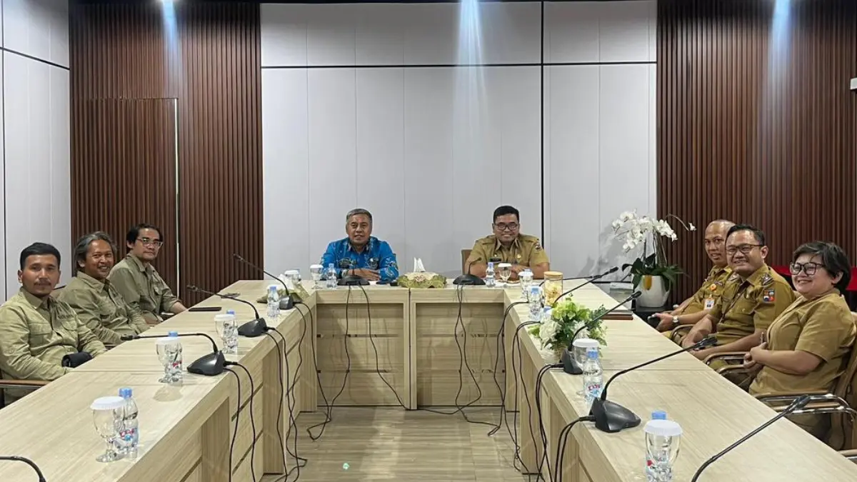 Audiensi Panitia Bogorku Bersih dengan Sekretaris Daerah (Sekda) Kota Bogor Denny Mulyadi, Senin, 13 April 2026. (Dzikry/Radar Bogor)