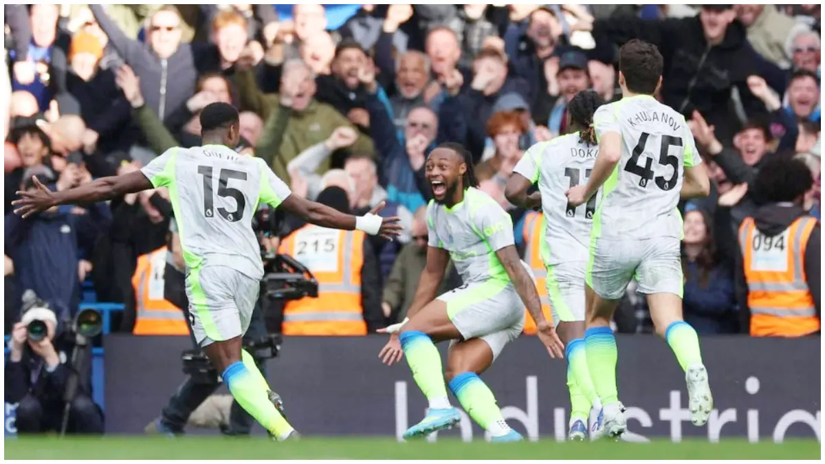 Selebrasi pemain Manchester City usai menjebol gawang Chelsea.