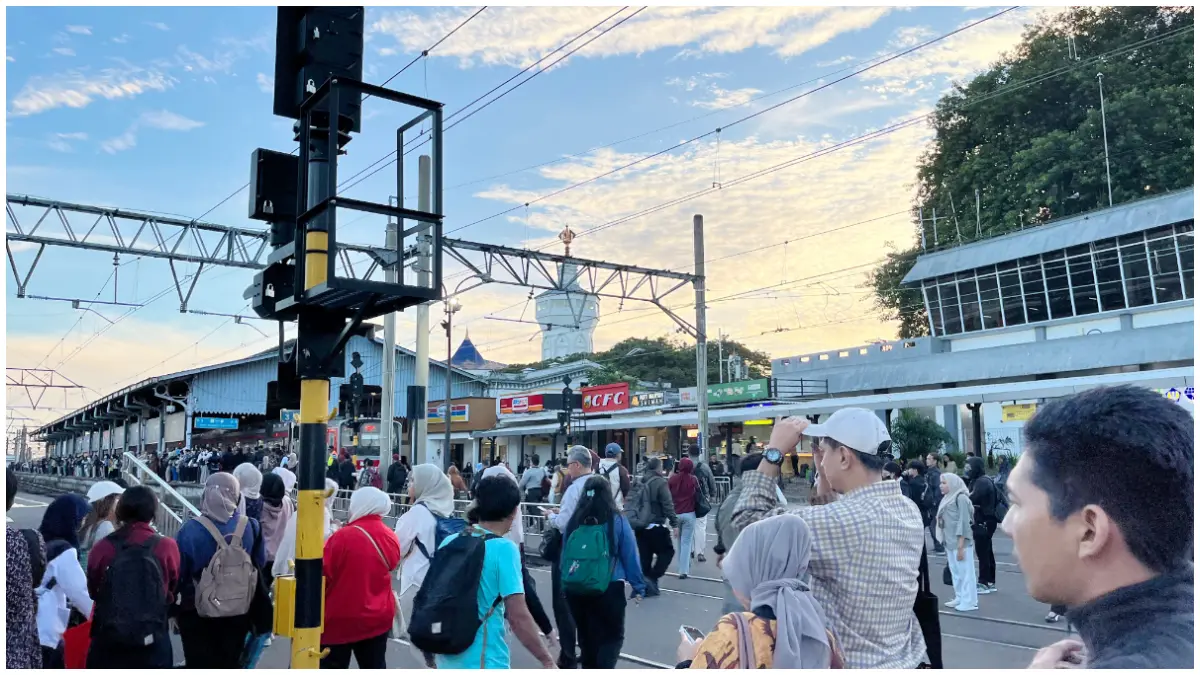 Situasi di Stasiun Bogor. (Foto : Dzikri/Radar Bogor)