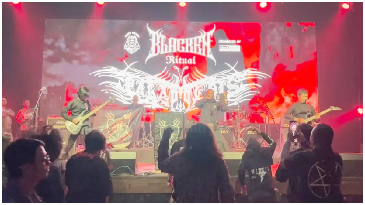Band black metal Paramedis 666 saat tampil di Blacken Ritual Asia’s, Jakarta.