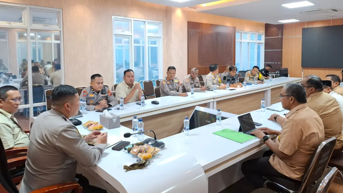 Polres Bogor bersama Pemkab Bogor saat membentuk tim khusus untuk memberantas pungli di Kabupaten Bogor. Foto: Diskominfo for Radar Bogor.