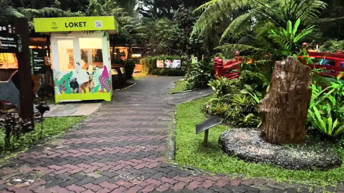 Area wisata Taman Safari Bogor (Foto: Tangkapan Layar YouTube Sarah Nur Aprianty)