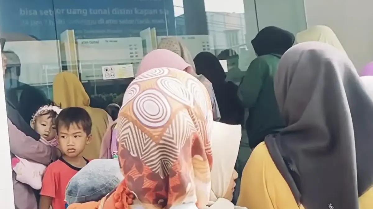 Ilustrasi KPM akan mengambil pencairan bansos tahap 2 2026